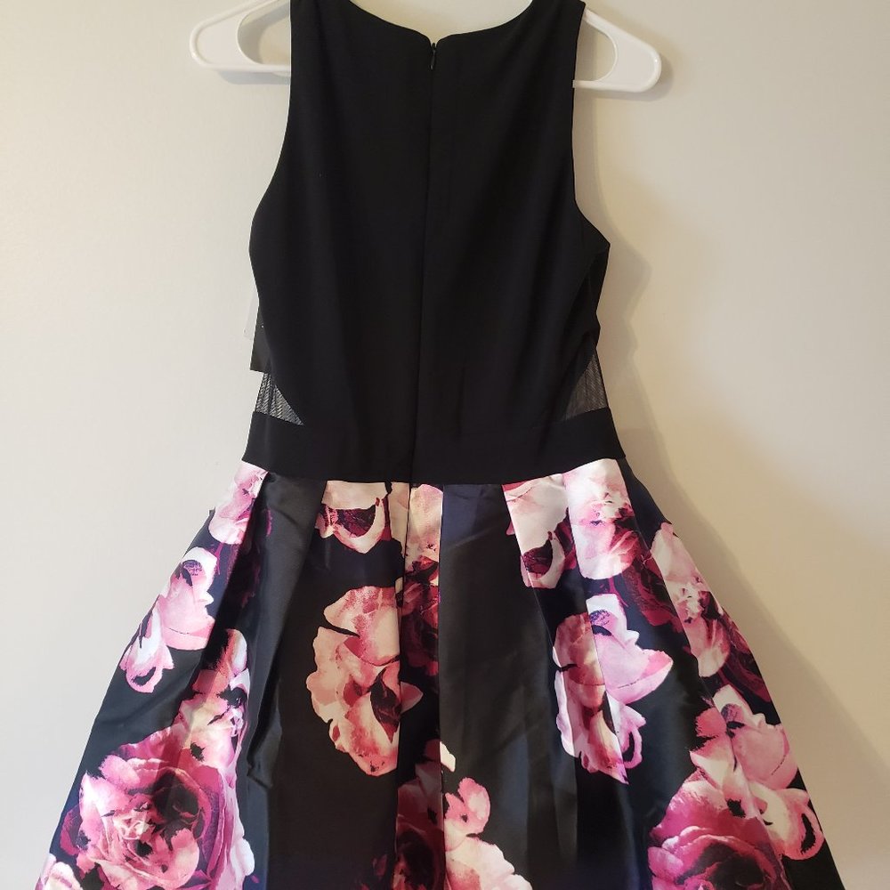 Xscape Dress Fit and Flare Floral Size 12